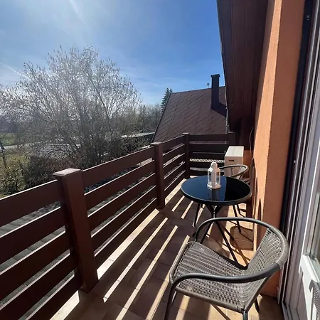 דירה Izabella Vendeghaz